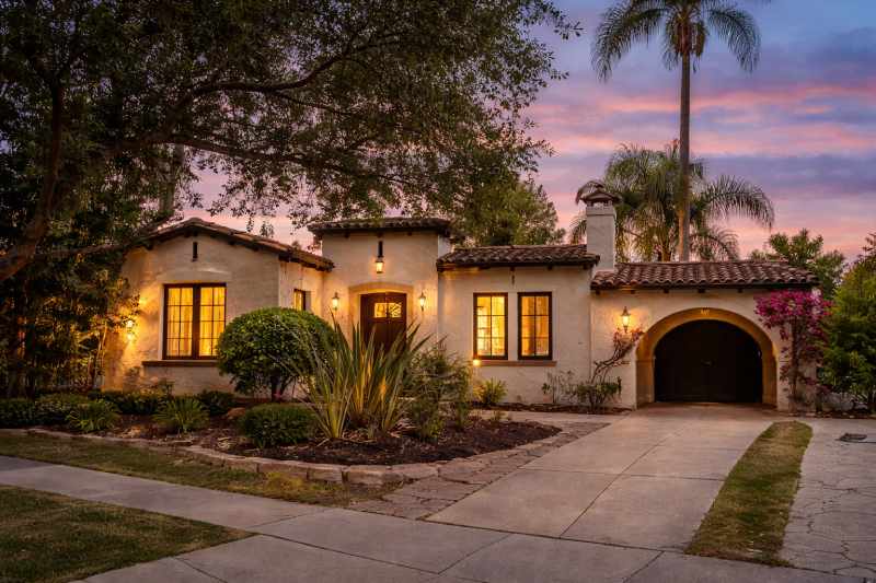 Miracle Mile Realtor Home.