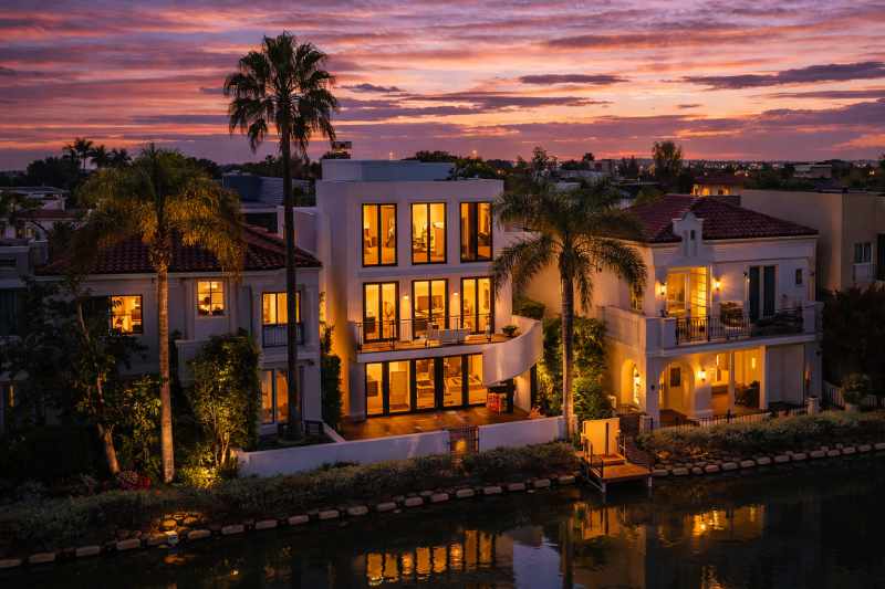 Yild Guven Venice Beach Realtor Venice Canals